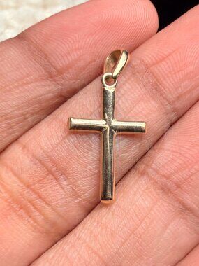 14K Yellow Gold Mariner Crucufix Pendant